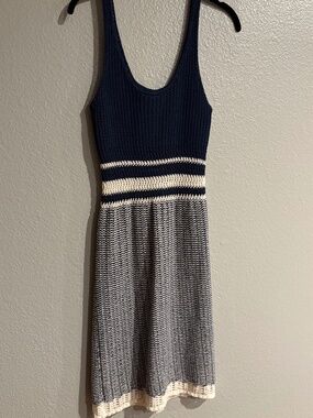 Splendid dress blue and white size small